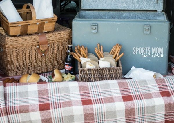 Tailgating Tips for a GREAT day at the GAME! Find ideas and recipes for your next party. Tailgating Tips for a GREAT day at the GAME!