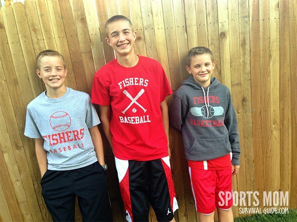 design individual or team sportswear You can design individual or team sportswear or spirt wear in no time at all using this easy method. Check it out!